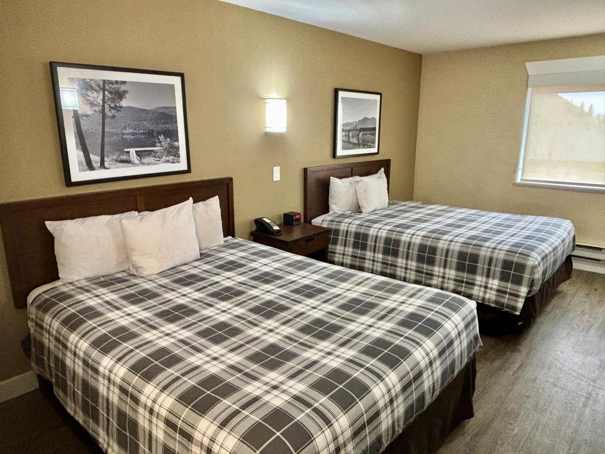 Rodeway Inn & Suites Kamloops Kültér fotó